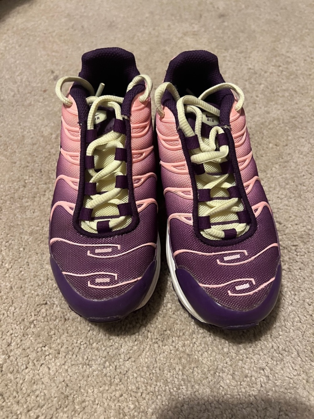 Nike Airmax Purple and Pink Athletic Sneakers with Cream Laces 12C